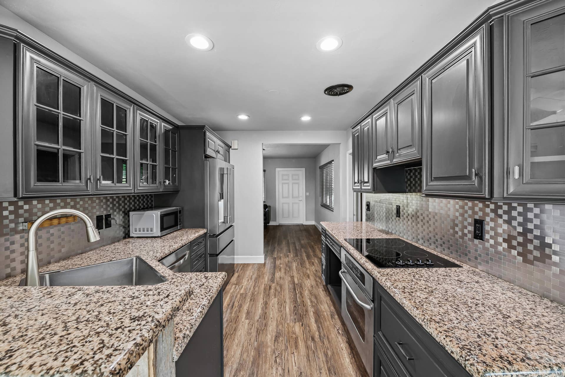 4860 NE 6th Avenue, Oakland Park, FL 33334 DSC_4572