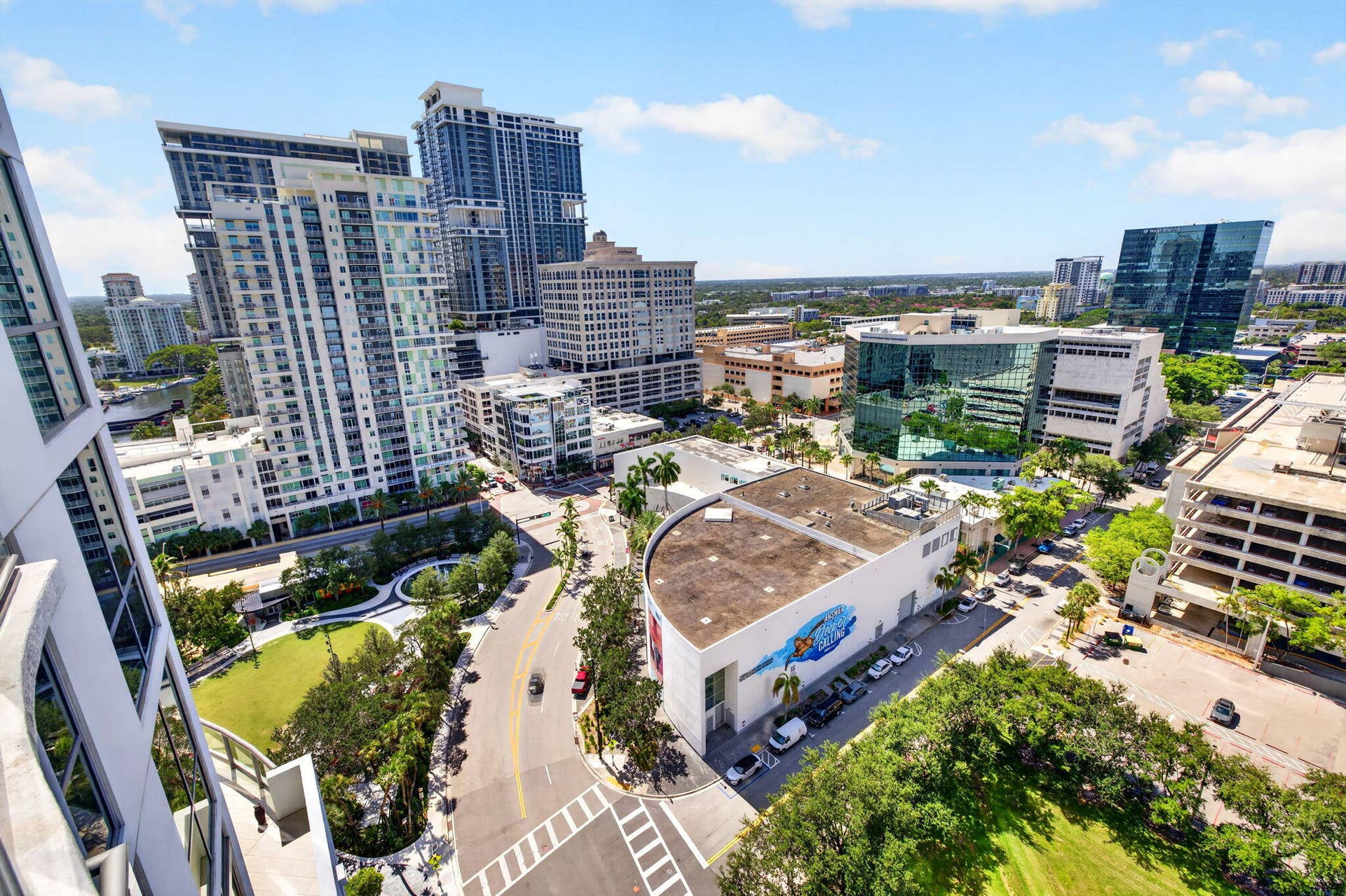 100 E Las Olas Boulevard, #1902, Fort Lauderdale, FL 33301 35-web-or-mls-699A7990