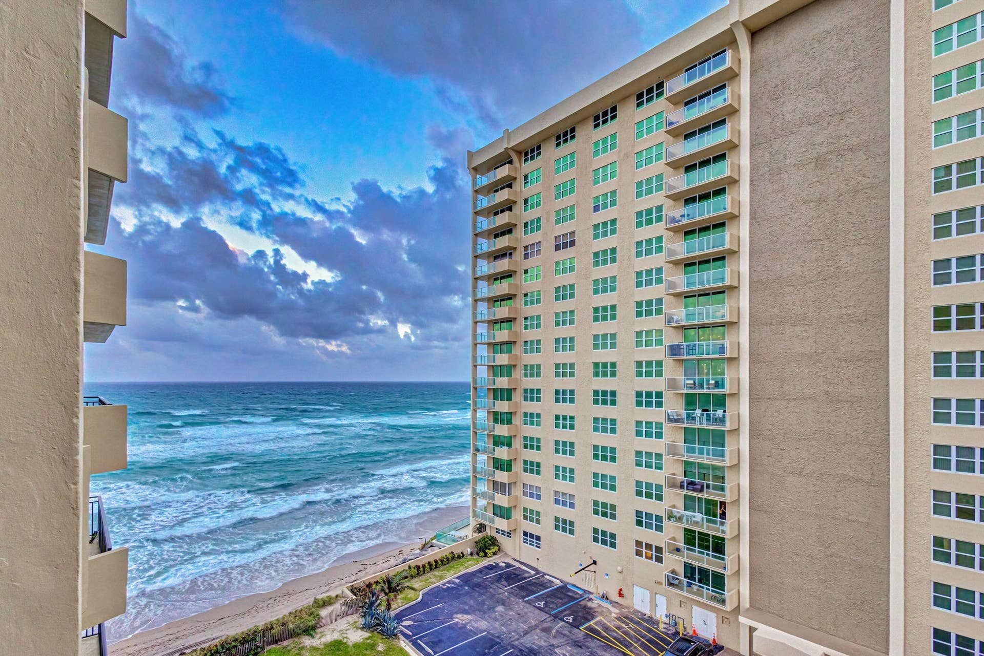 5460 N Ocean Drive, #7-C, Singer Island, FL 33404 5460 N Ocean Drive 7c