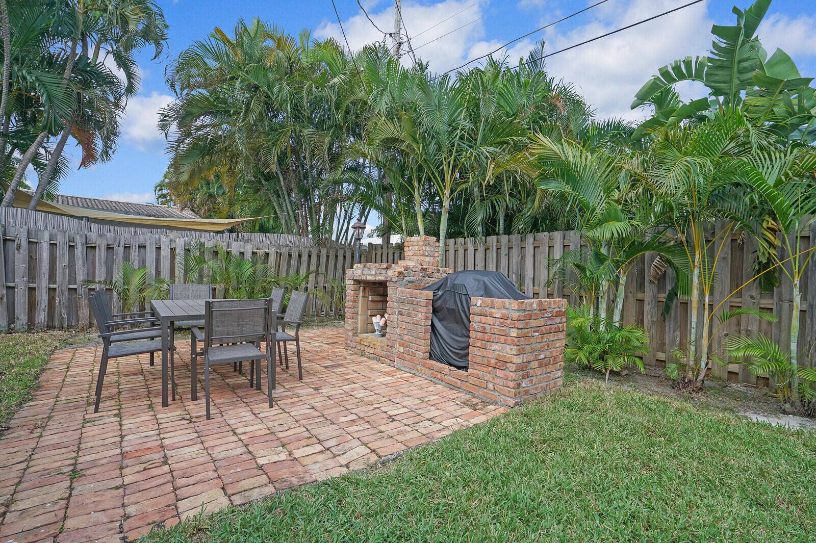 1333 SE 8TH Street, Deerfield Beach, FL 33441 Backyard Patio