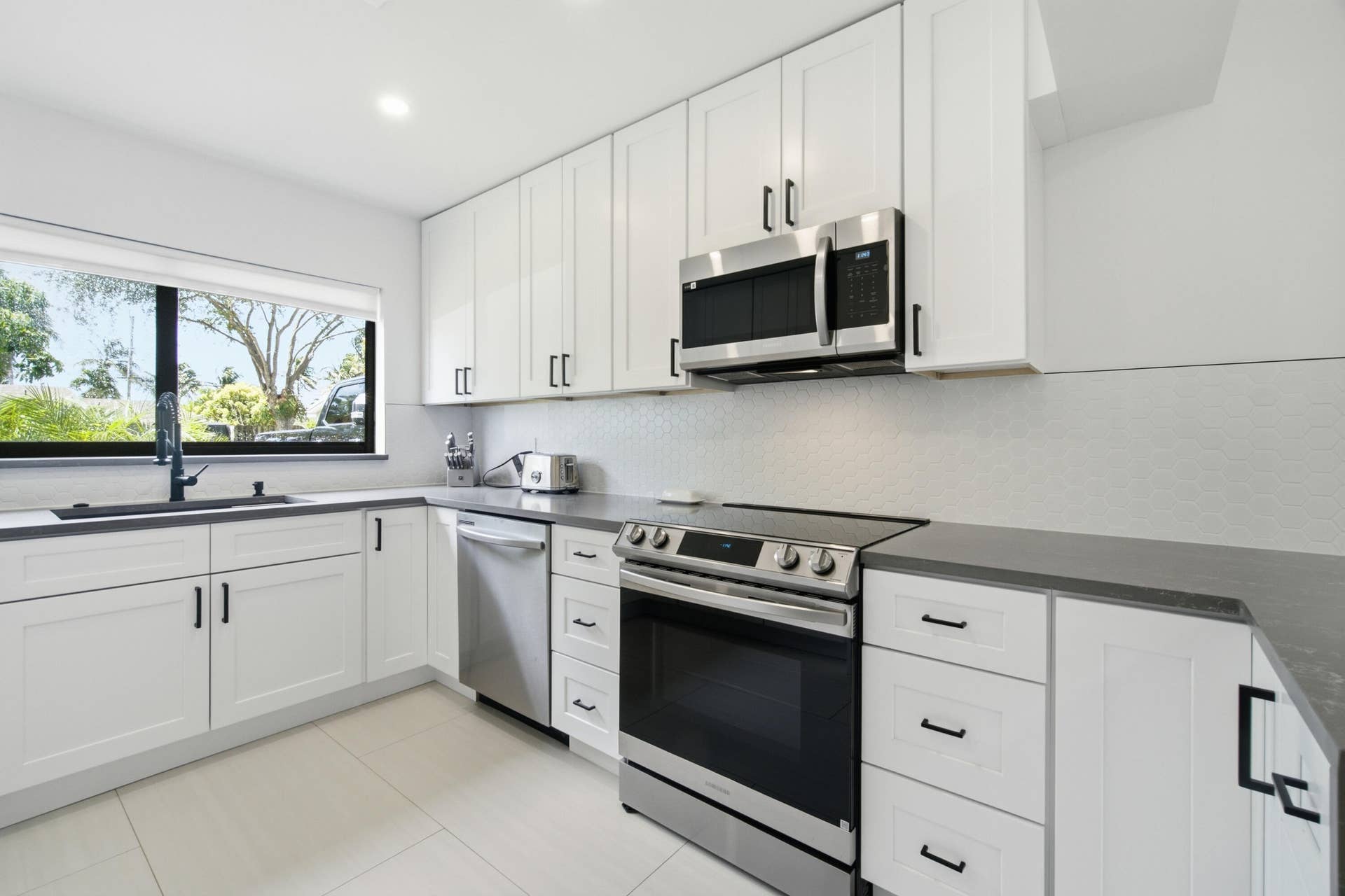 1333 SE 8TH Street, Deerfield Beach, FL 33441 DSC05518