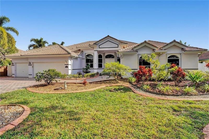 Property photo for 2030 SW 62nd Avenue, Plantation, FL