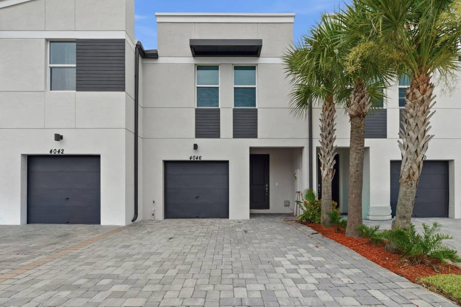 Property photo for 4046 HOT SPRINGS Avenue, Palm Springs, FL