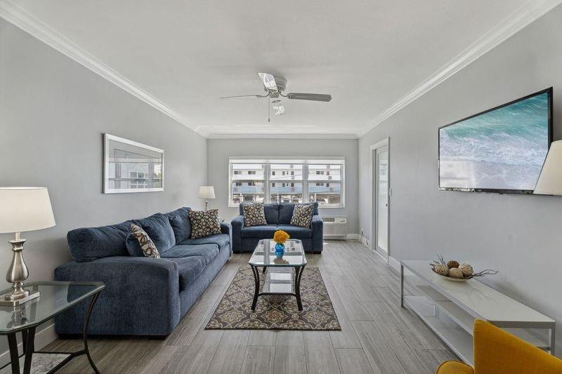 315 Van Buren Street, #205B, Hollywood, FL 33019 Short term vacation rentals permitted - fully furnished ready to g