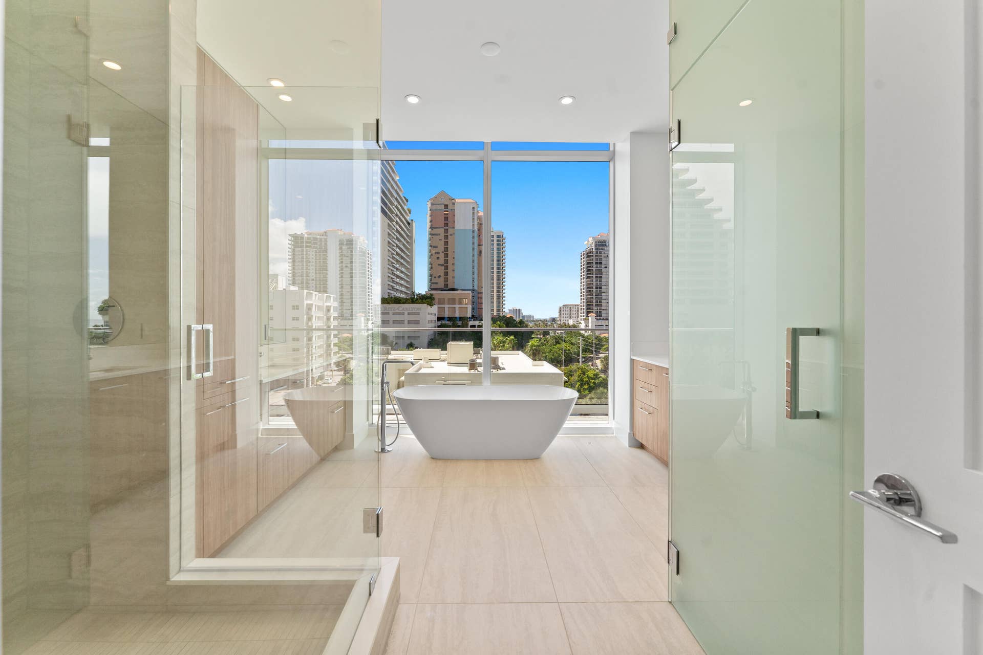 Primary bath