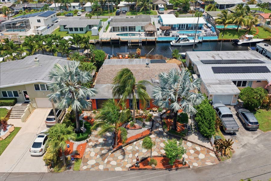 Property photo for 2642 NASSAU Lane, Fort Lauderdale, FL