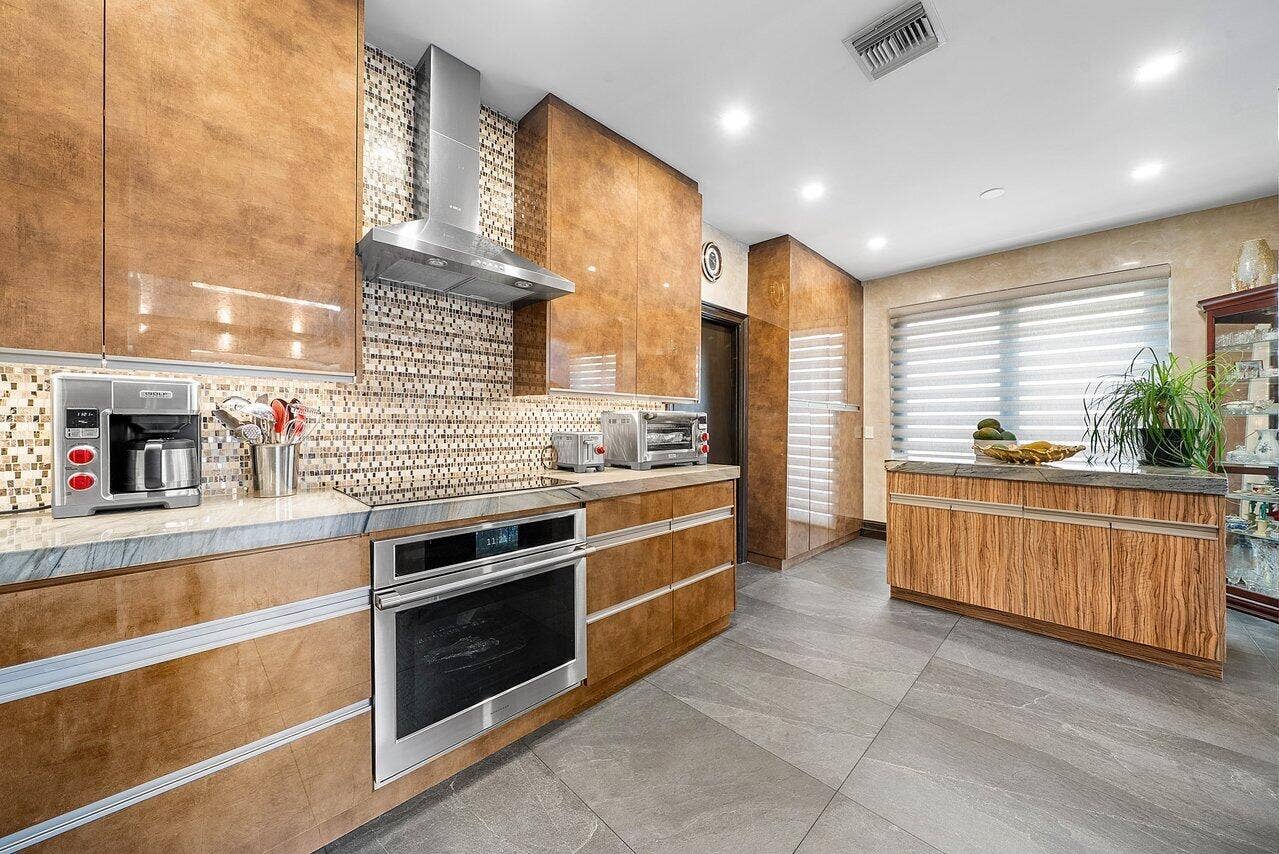 23496 Mirabella Circle S, Boca Raton, FL 33433 017-23496MirabellaCircleSouth-BocaRaton-