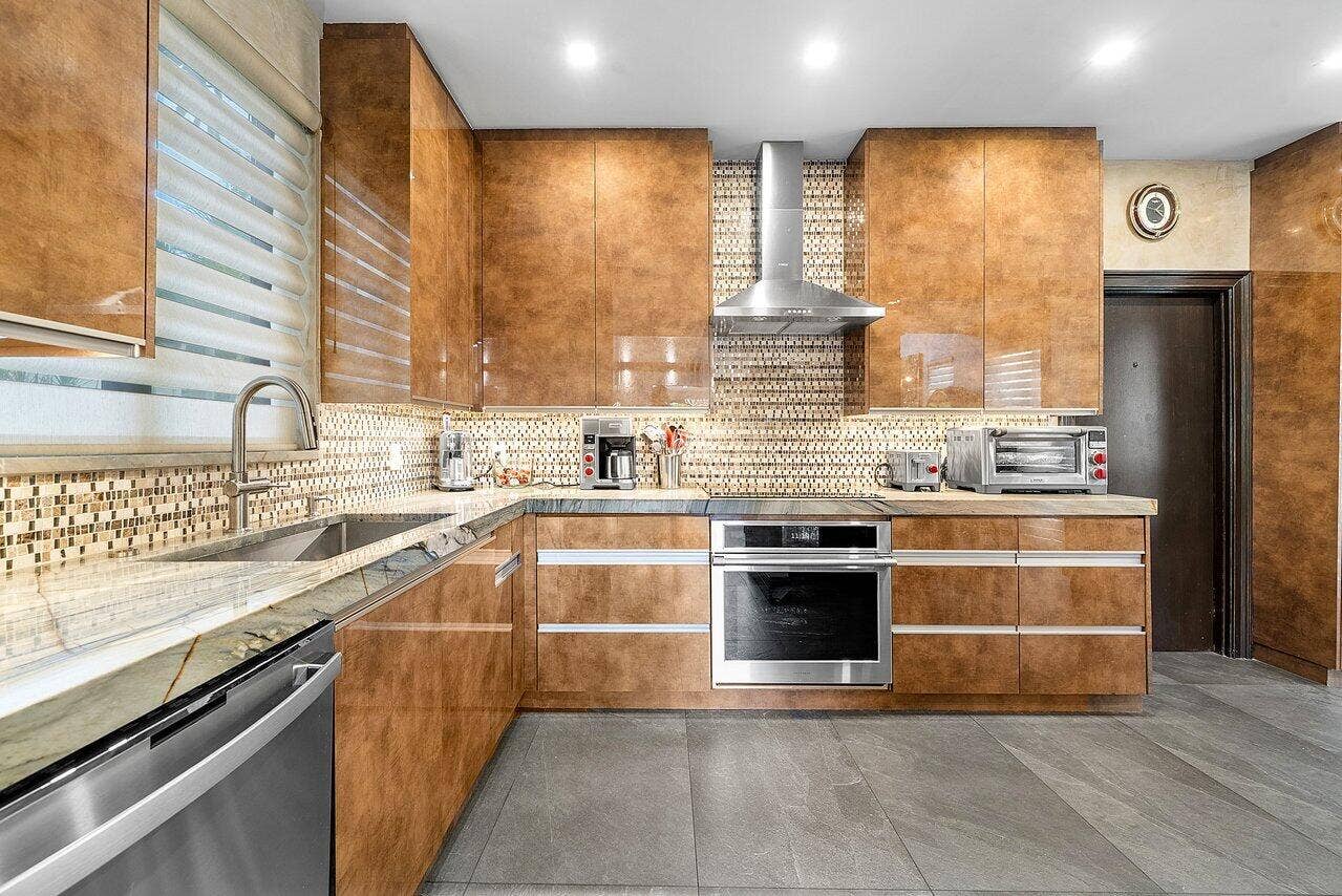 23496 Mirabella Circle S, Boca Raton, FL 33433 016-23496MirabellaCircleSouth-BocaRaton-