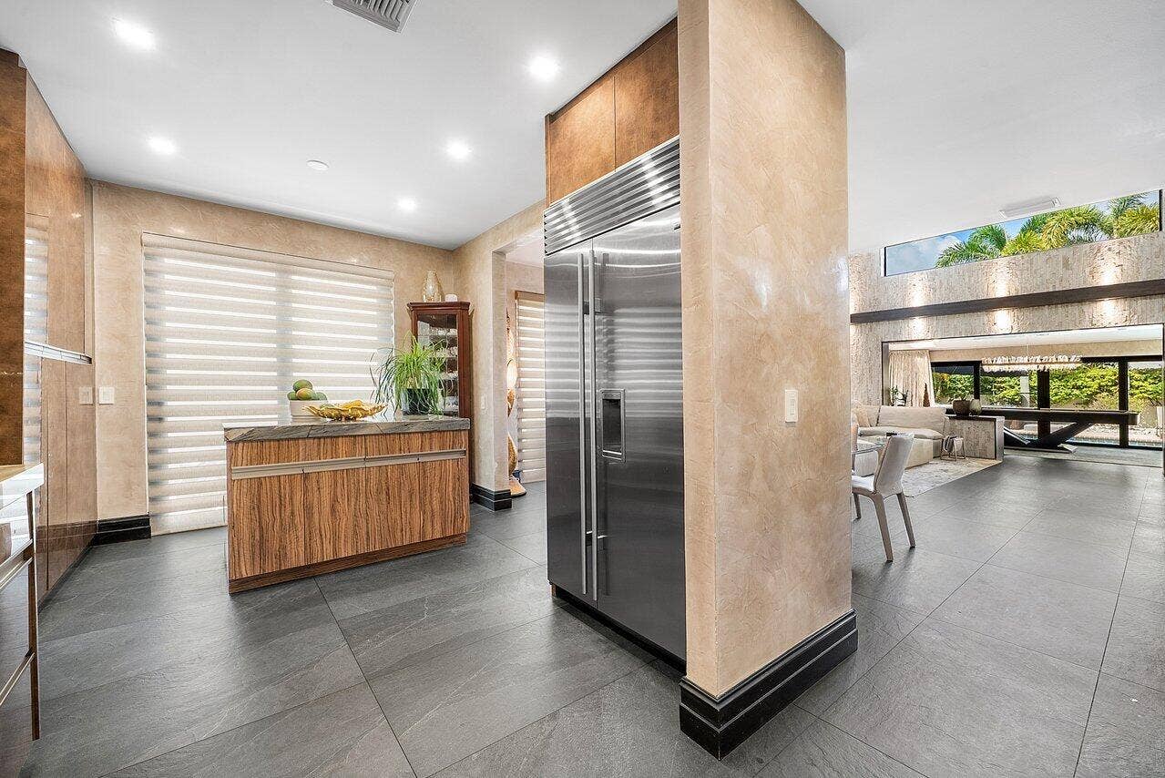 23496 Mirabella Circle S, Boca Raton, FL 33433 019-23496MirabellaCircleSouth-BocaRaton-