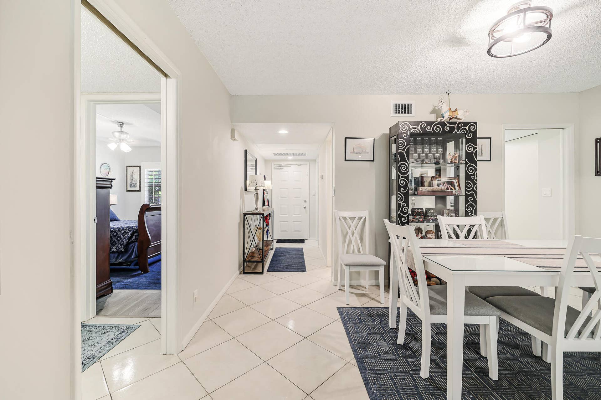 Living/Dining rooms