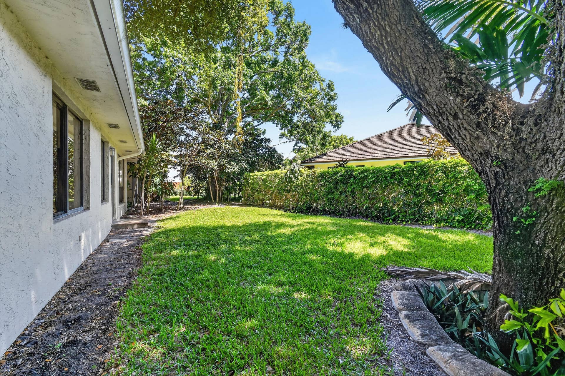 11453 SHADY OAKS Lane, North Palm Beach, FL 33408 11453ShadyOaksLane(57)