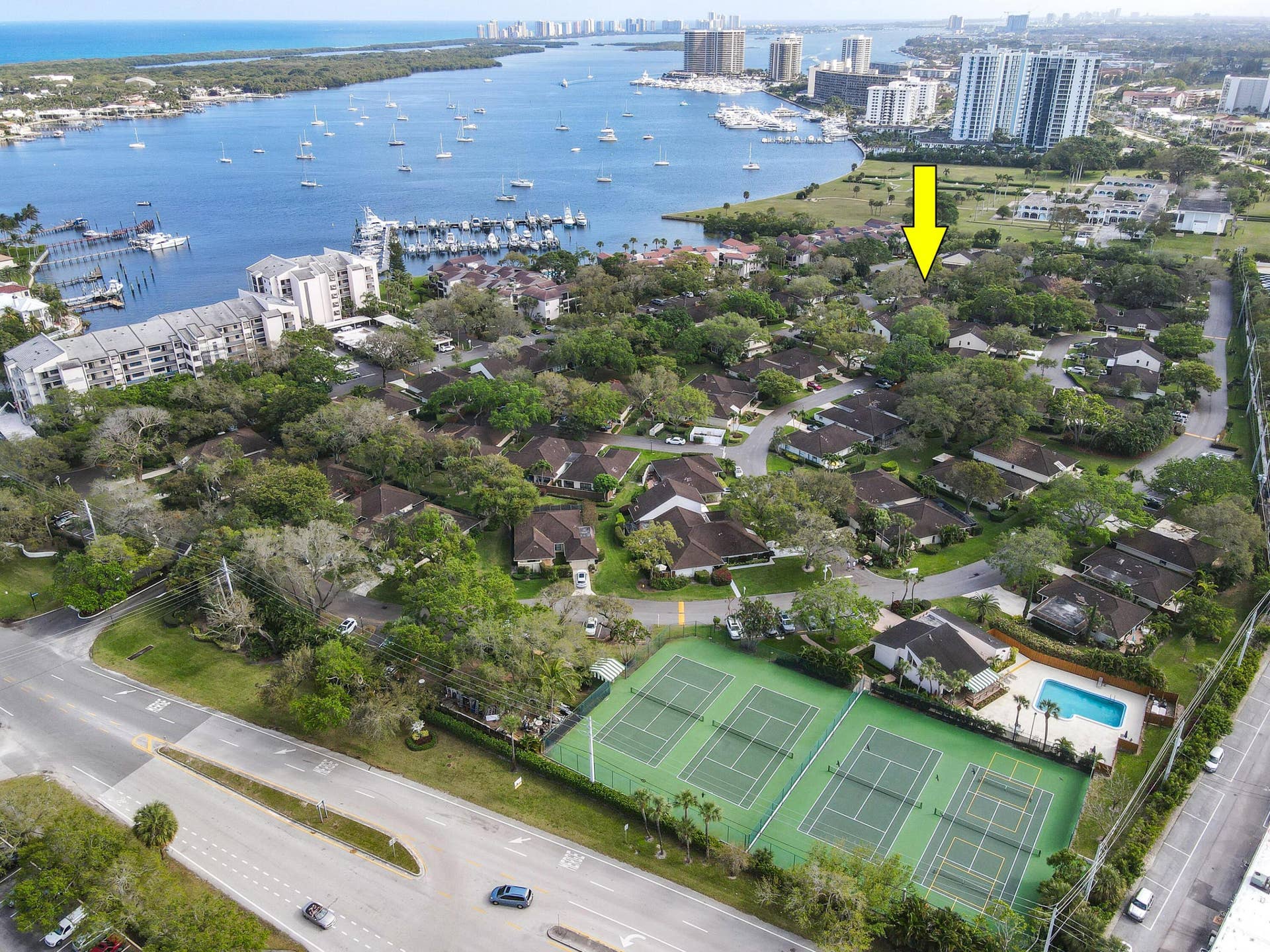 11453 SHADY OAKS Lane, North Palm Beach, FL 33408 12OaksAerials(6)a