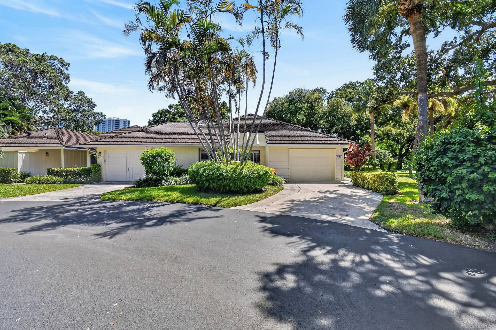 11453 SHADY OAKS Lane, North Palm Beach, FL 33408 11453ShadyOaksLane(1)