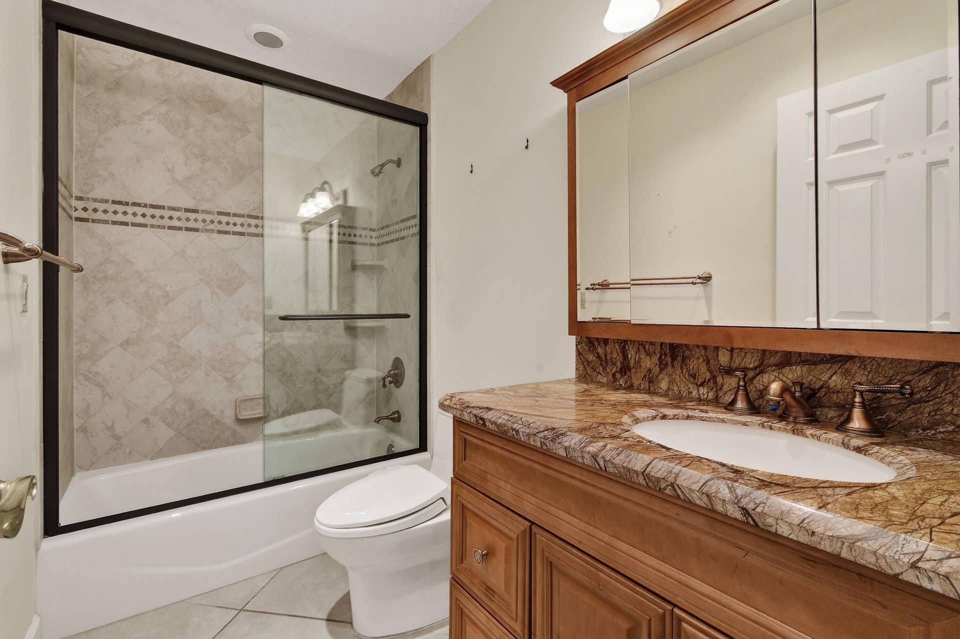 11453 SHADY OAKS Lane, North Palm Beach, FL 33408 11453ShadyOaksLane(51)