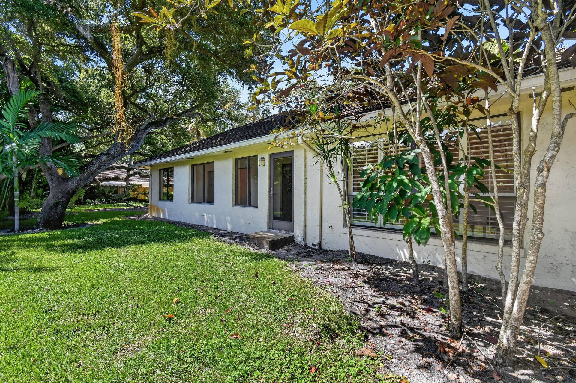 11453 SHADY OAKS Lane, North Palm Beach, FL 33408 11453ShadyOaksLane(60)