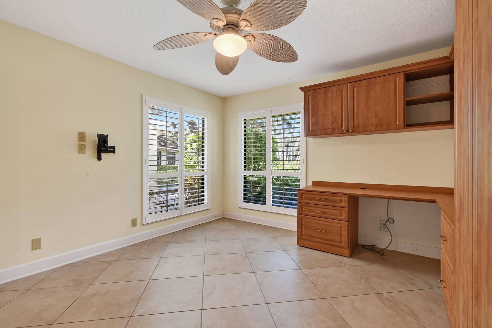 11453 SHADY OAKS Lane, North Palm Beach, FL 33408 11453ShadyOaksLane(49)