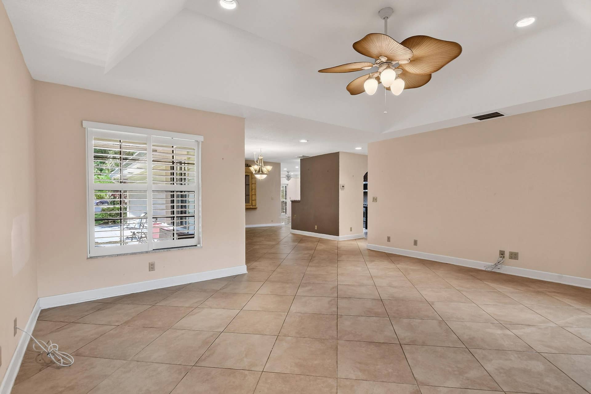 11453 SHADY OAKS Lane, North Palm Beach, FL 33408 11453ShadyOaksLane(14)