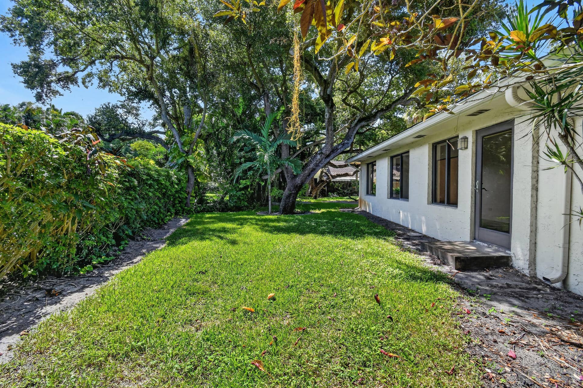 11453 SHADY OAKS Lane, North Palm Beach, FL 33408 11453ShadyOaksLane(59)