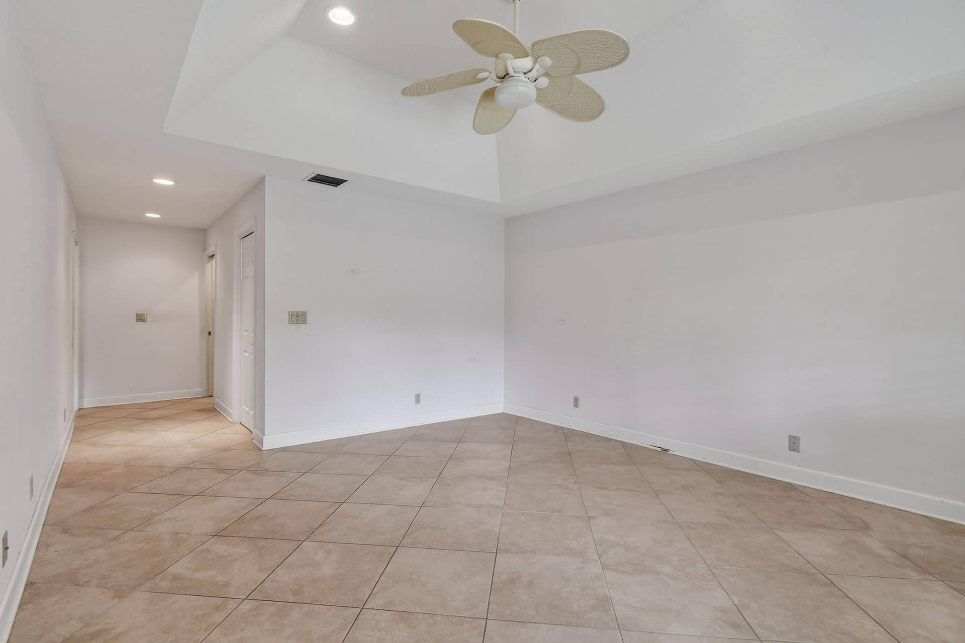 11453 SHADY OAKS Lane, North Palm Beach, FL 33408 11453ShadyOaksLane(31)