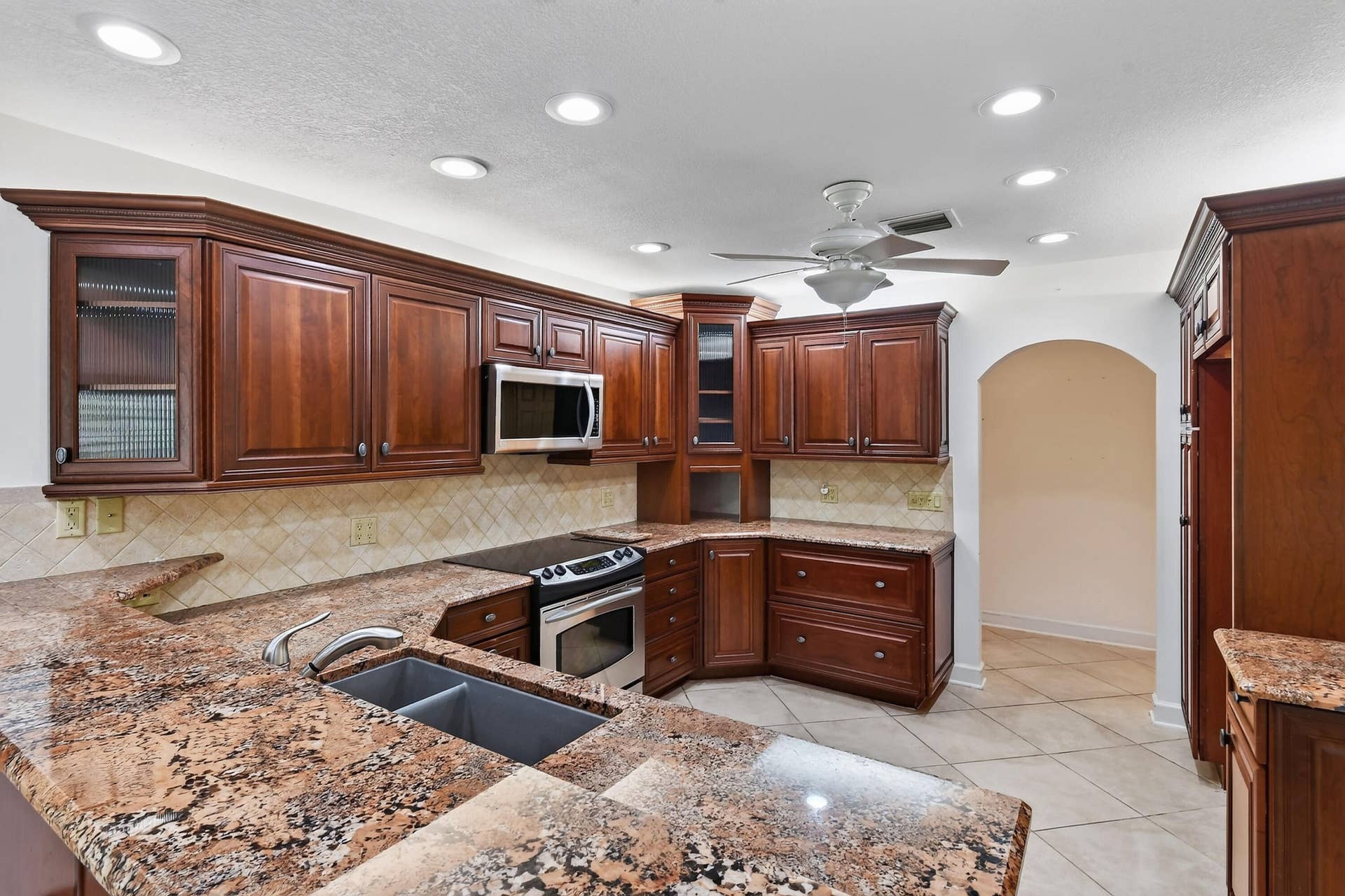 11453 SHADY OAKS Lane, North Palm Beach, FL 33408 11453ShadyOaksLane(25)