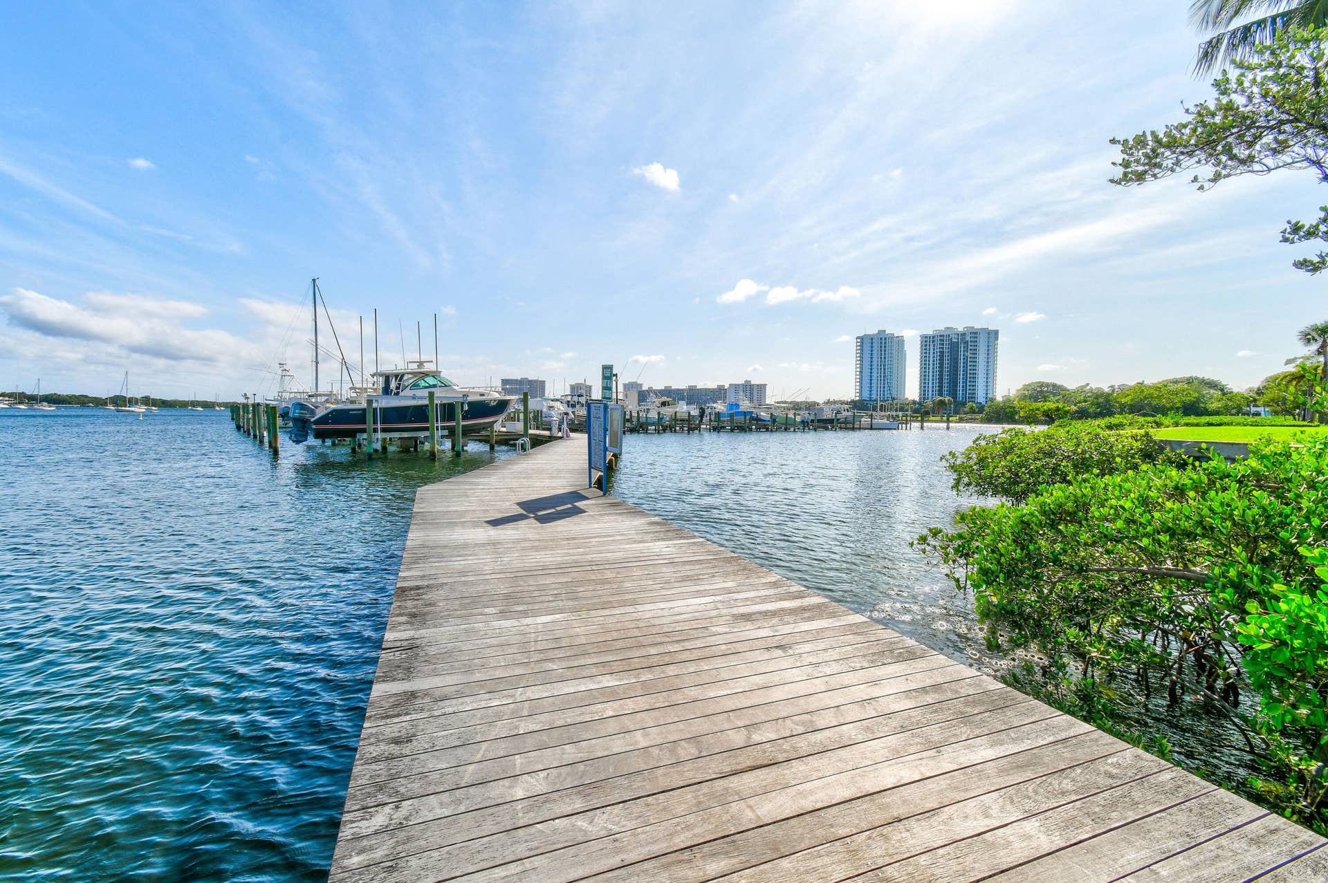 11453 SHADY OAKS Lane, North Palm Beach, FL 33408 12OaksMarina(2)
