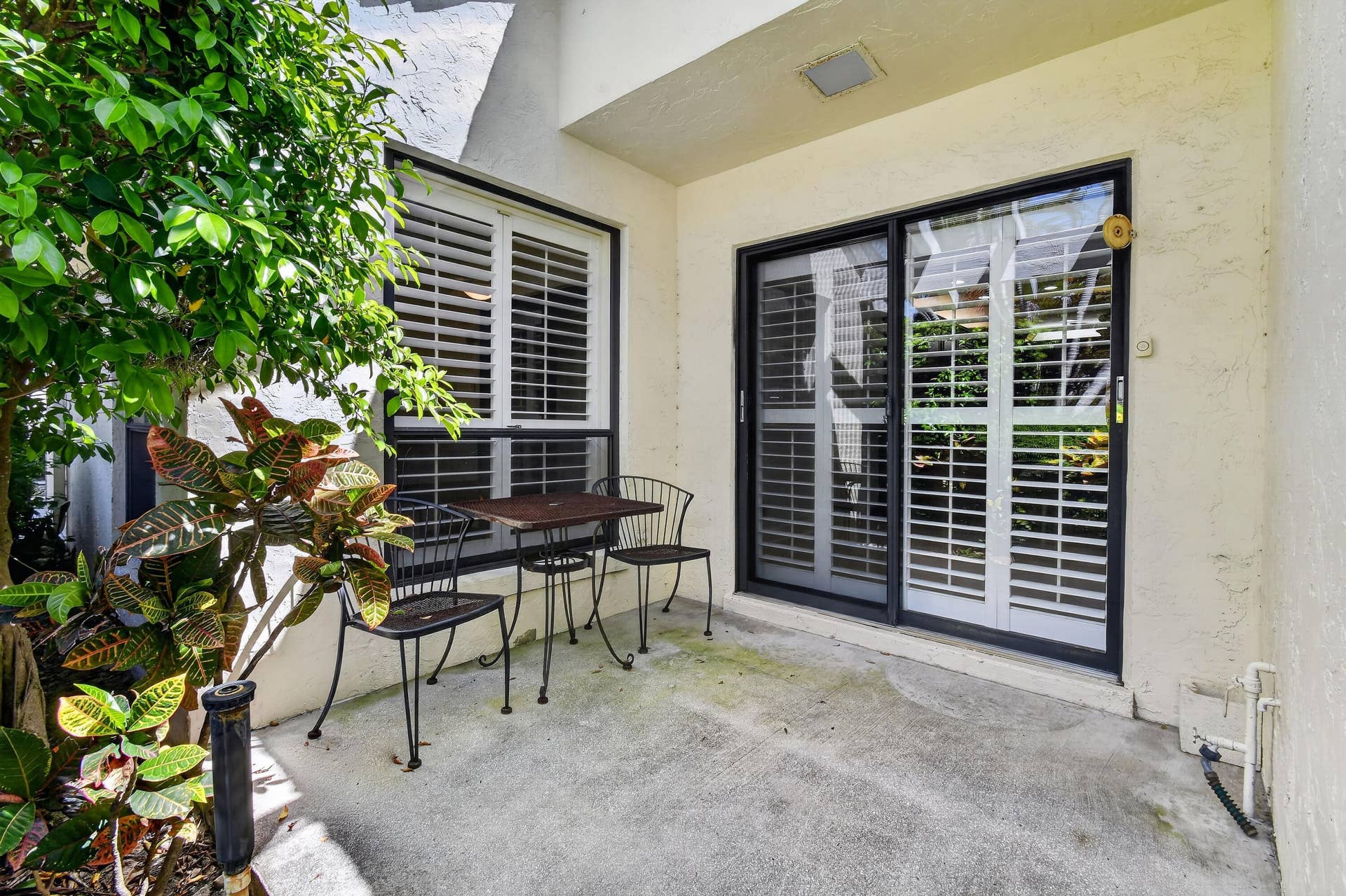 11453 SHADY OAKS Lane, North Palm Beach, FL 33408 11453ShadyOaksLane(6)