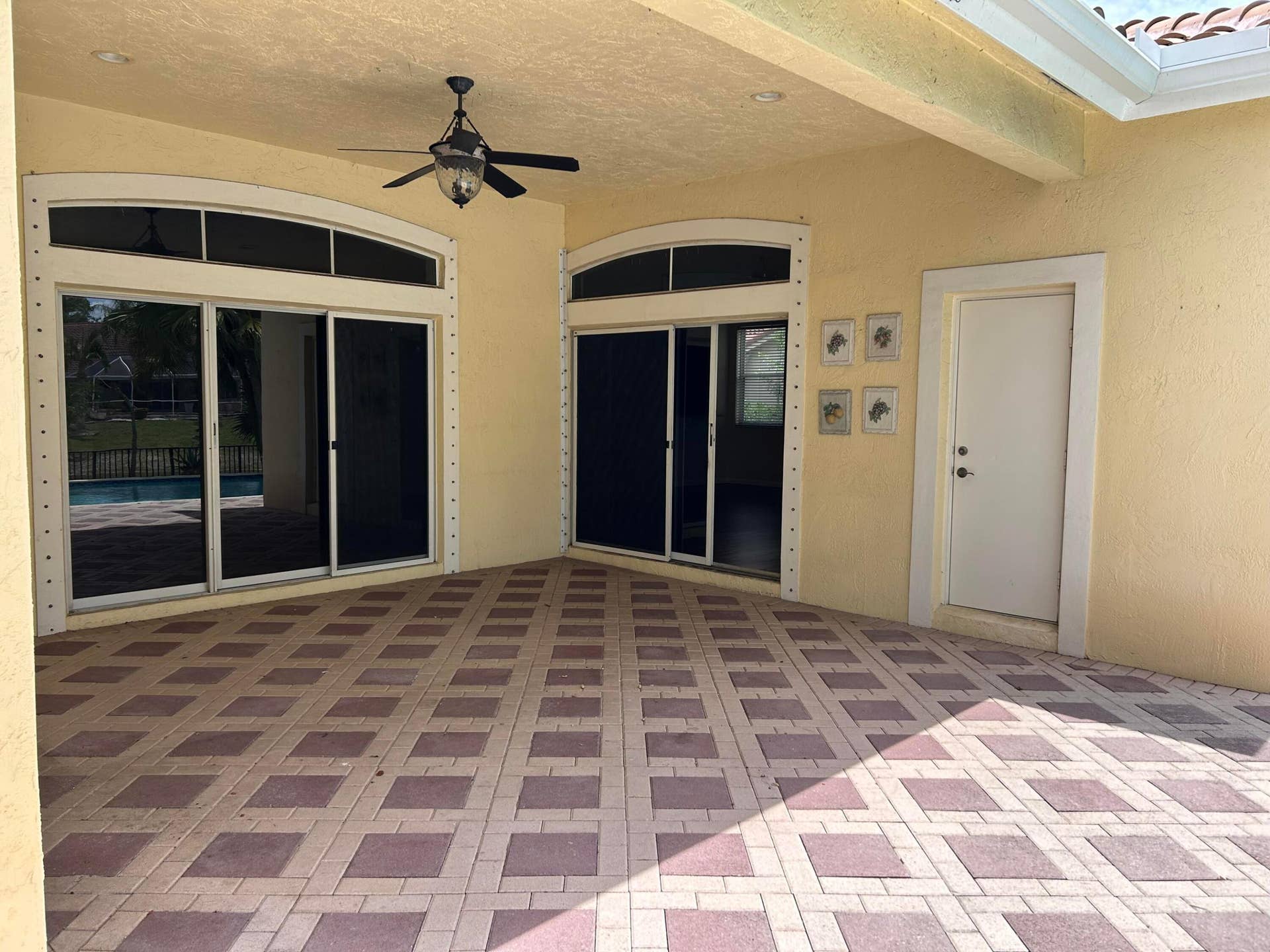 8192 NW 42nd Street, Coral Springs, Coral Springs, FL 33065 Covered Patio