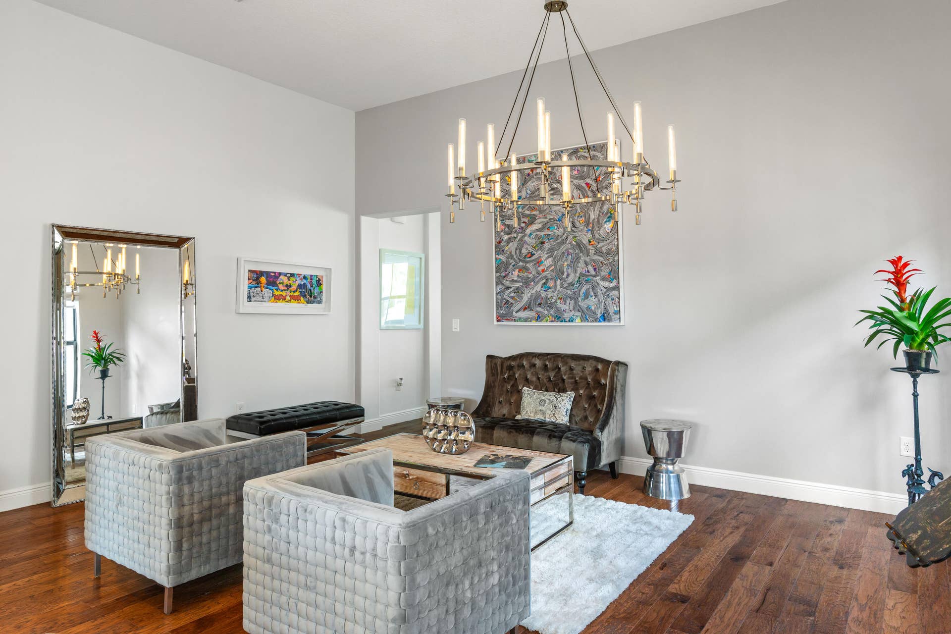 3644 angle living room 2