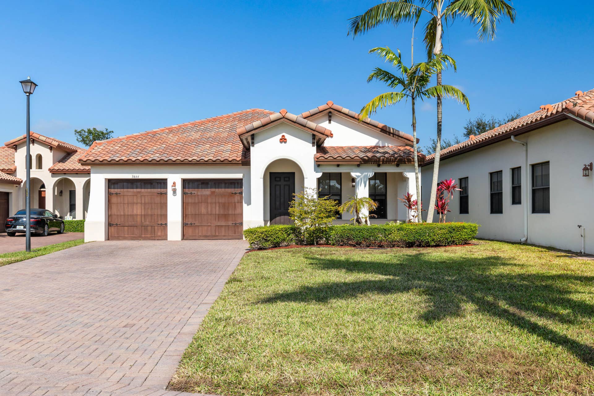 3644 short drieway