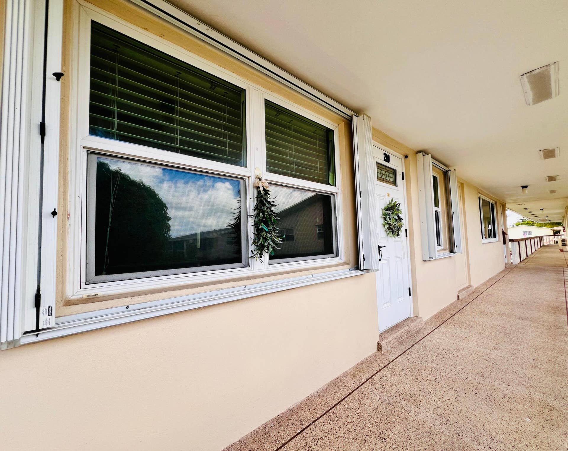 210 Easthampton I, West Palm Beach, FL 33417 Updated Kitchen! Impact Windows AND Hurricane Shutters!