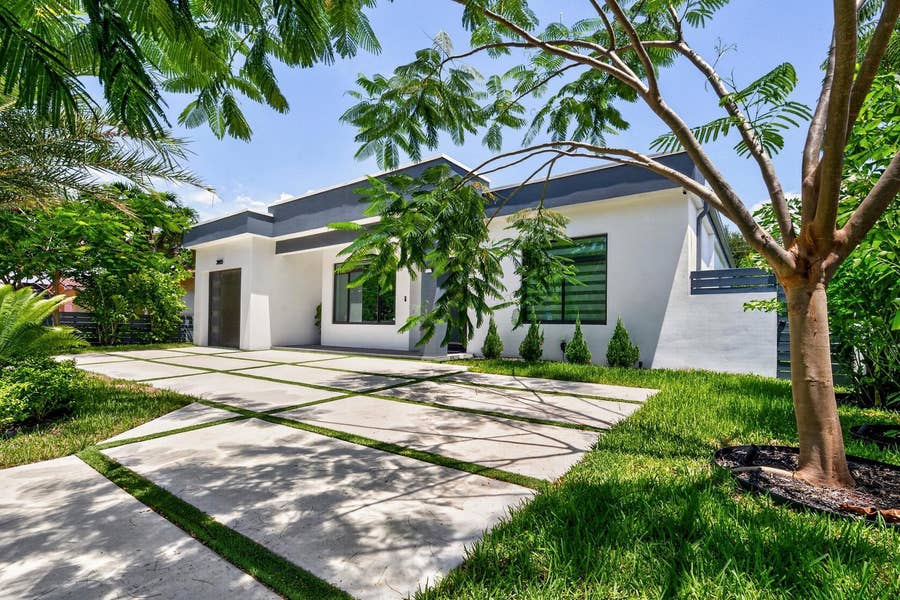 Property photo for 3933 Washington Street, Hollywood, FL