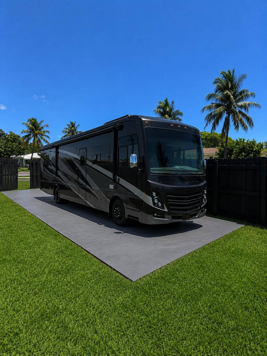150 SE 5th Court, Pompano Beach, FL 33060 ! virtual staging!