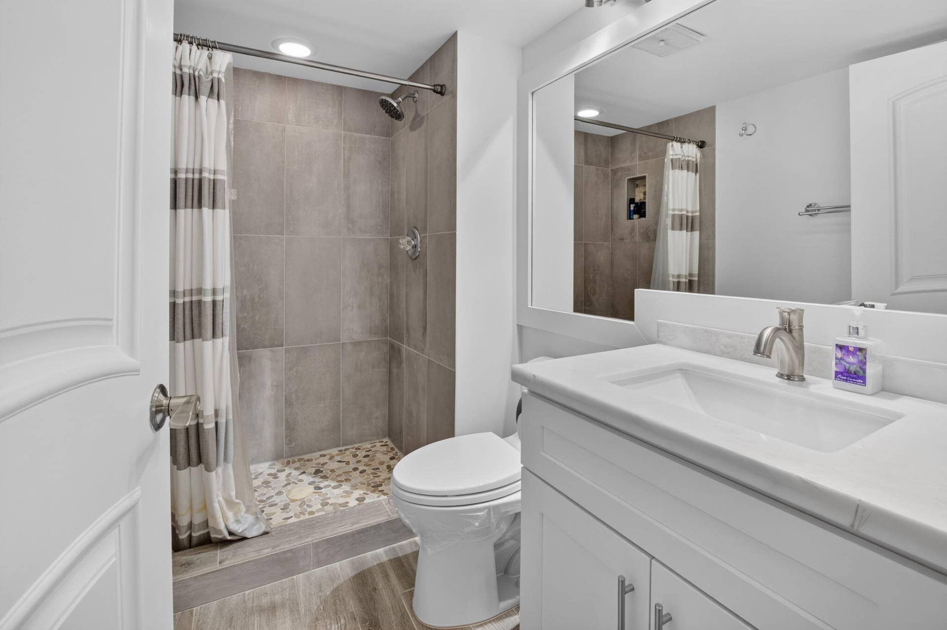 15766 Loch Maree Lane, #3906, Delray Beach, FL 33446 34-web-or-mls-DSC_4976