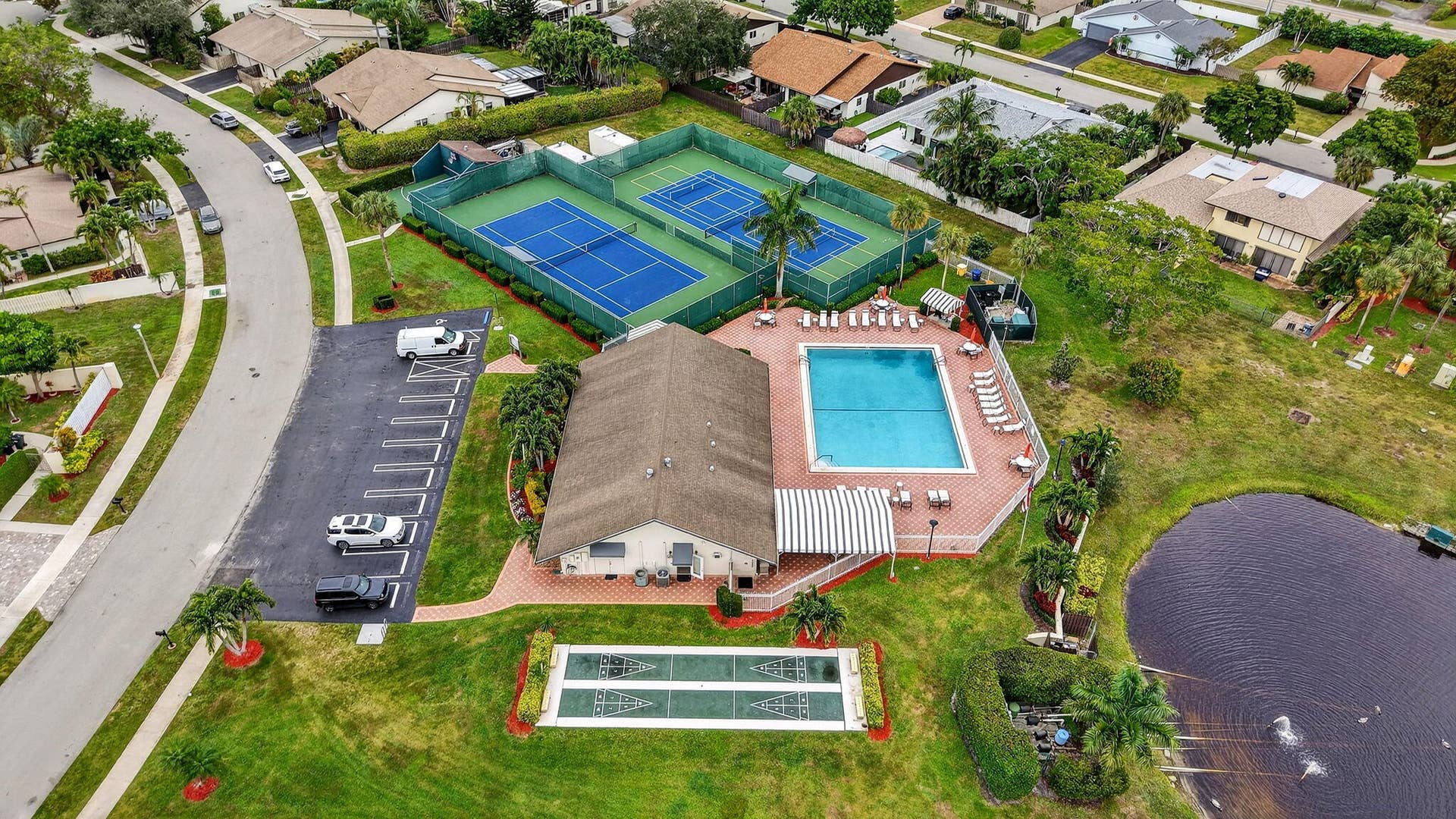 2833 SW 6th Street, Delray Beach, FL 33445 Woodlake Clubhouse