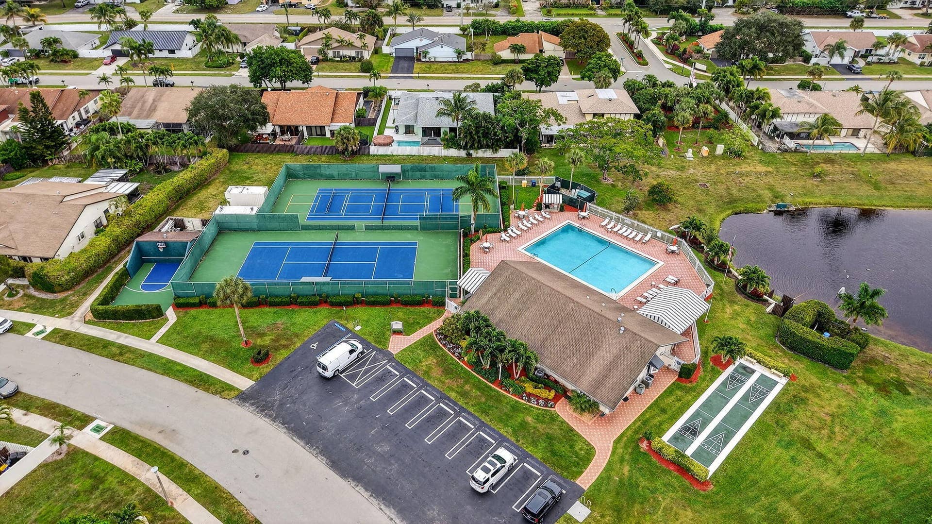 2833 SW 6th Street, Delray Beach, FL 33445 Woodlake Clubhouse