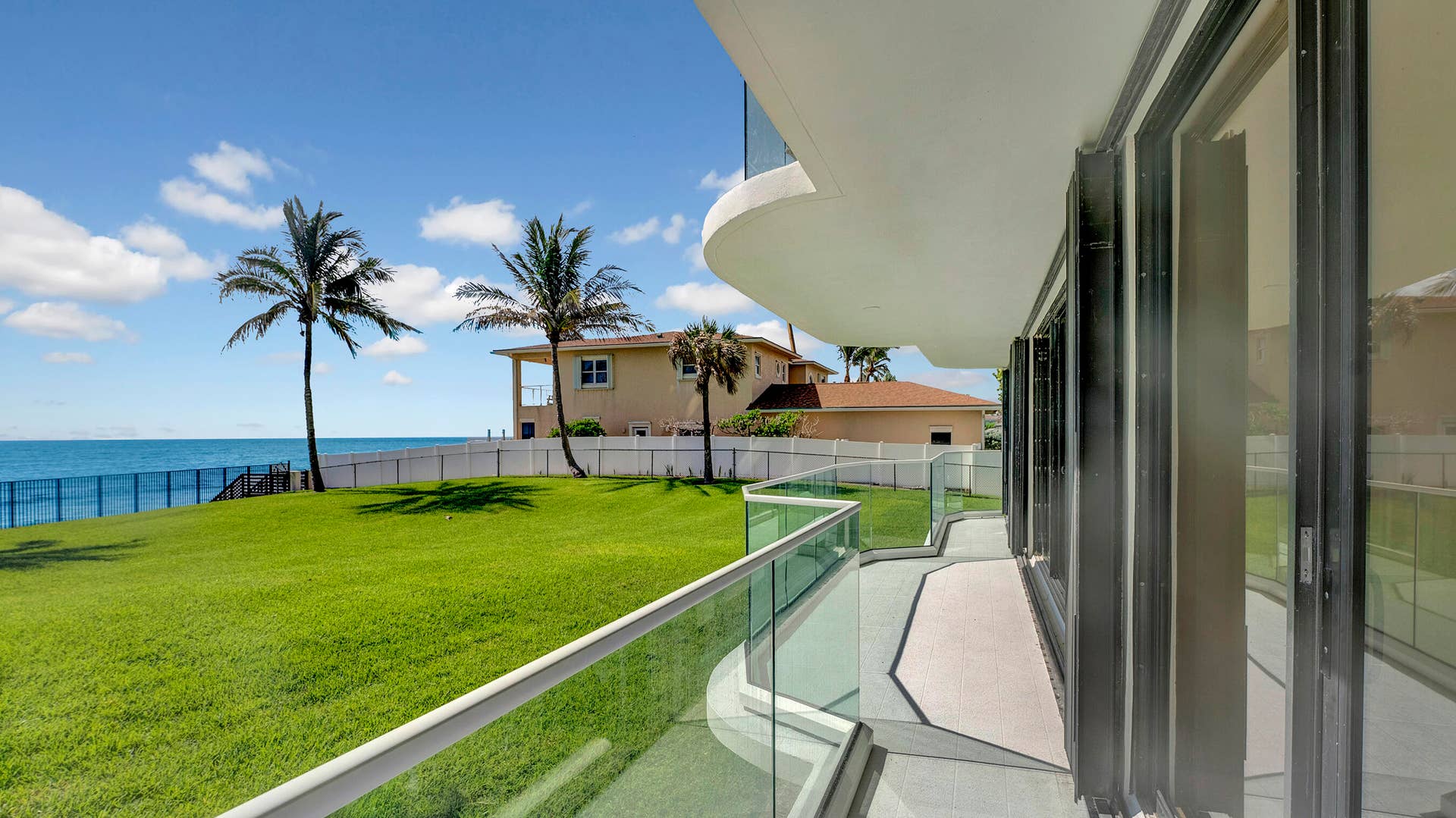100 S Beach Road, #103, Jupiter, FL 33469 DSC04798