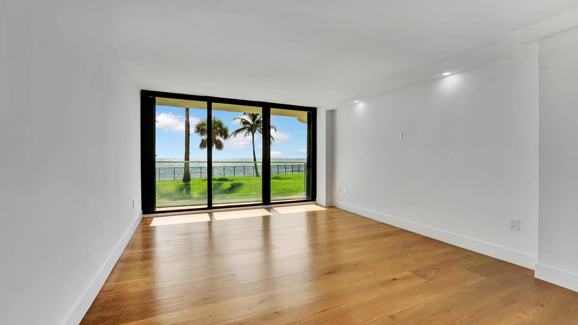 100 S Beach Road, #103, Jupiter, FL 33469 DSC04818