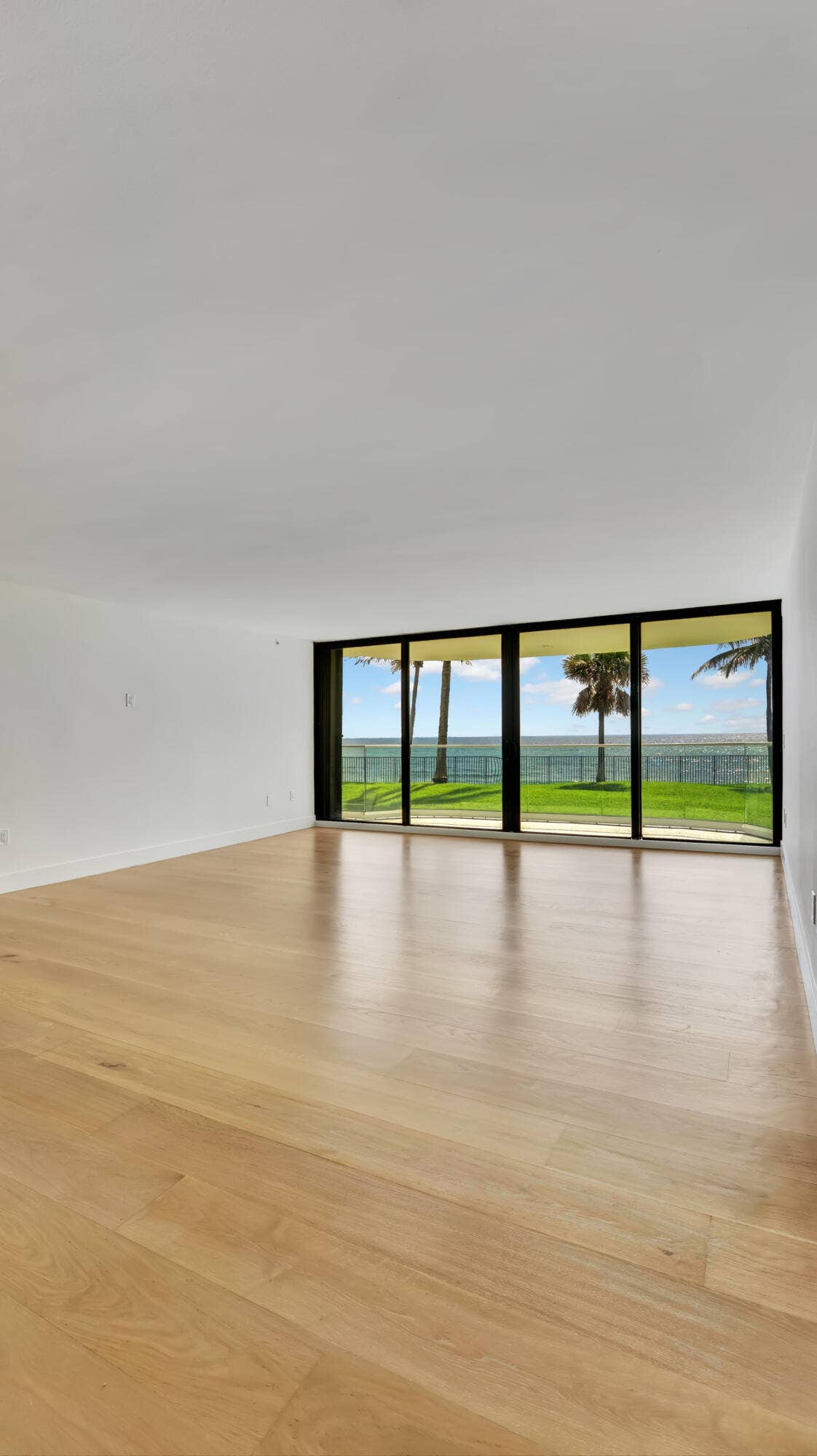 100 S Beach Road, #103, Jupiter, FL 33469 DSC04908
