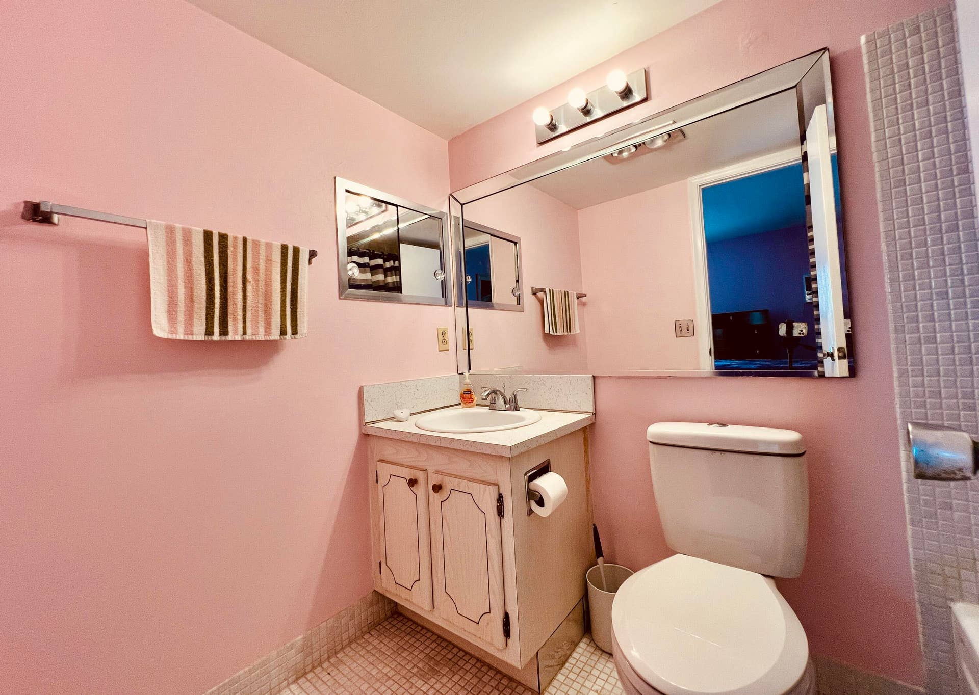 Full Ensuite Bath