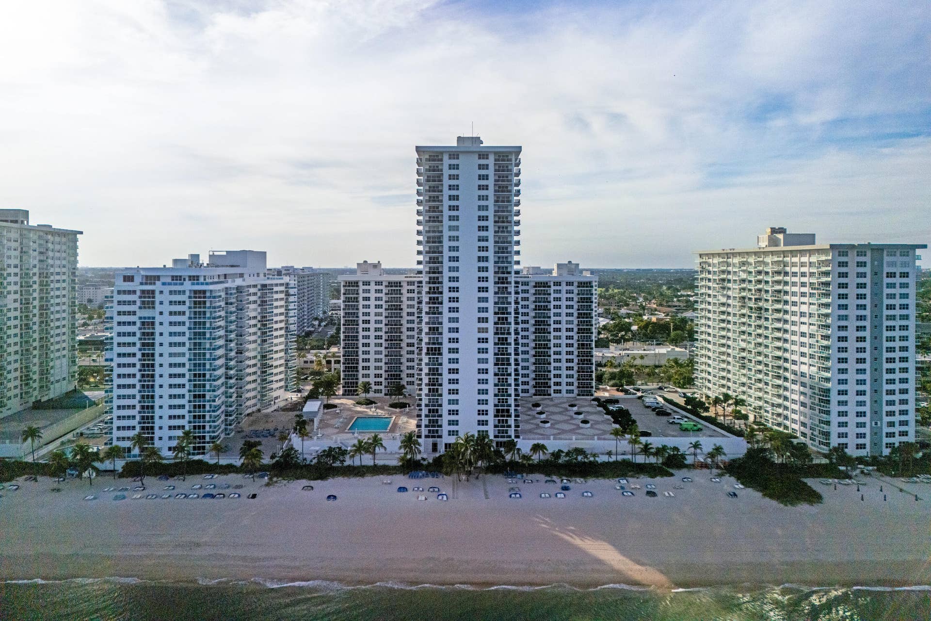 3500 Galt Ocean Drive, #404, Fort Lauderdale, FL 33308 Playa Del Sol Building:Beach View