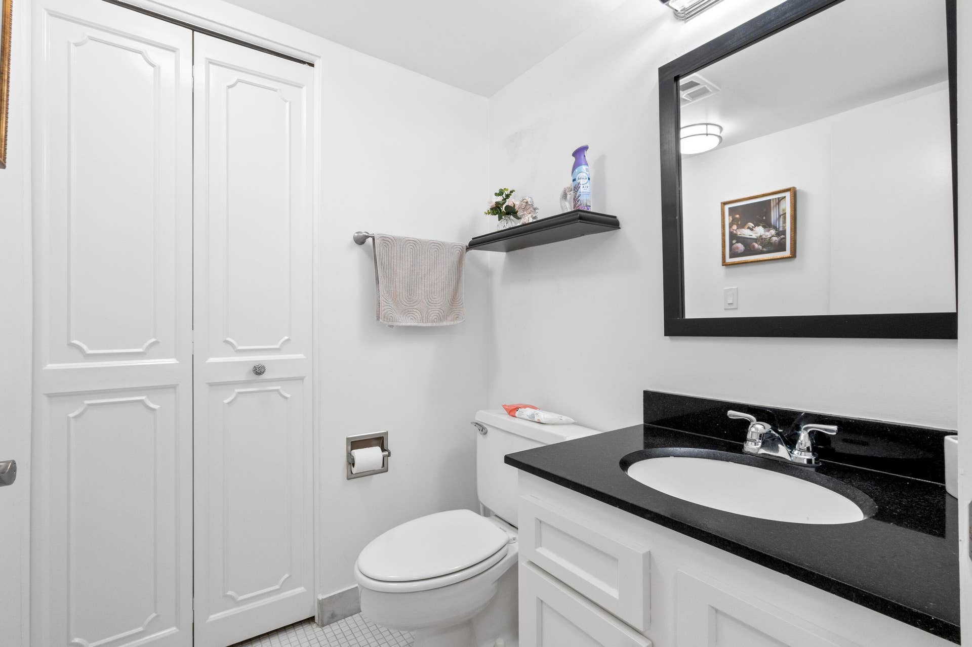 3500 Galt Ocean Drive, #404, Fort Lauderdale, FL 33308 half bath
