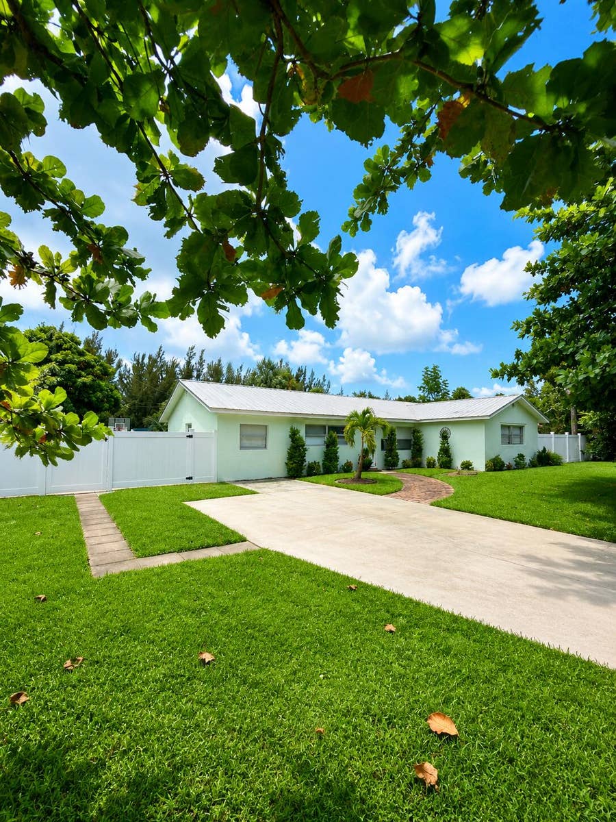 Property photo for 6739 Patricia Drive, West Palm Beach, FL