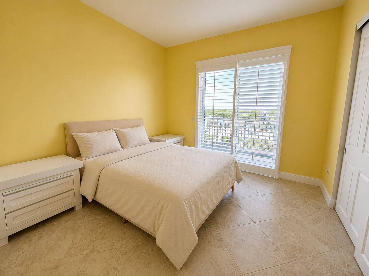 2625 NE 14th Avenue NE, #406, Wilton Manors, FL 33334 Bedroom digitally enhanced