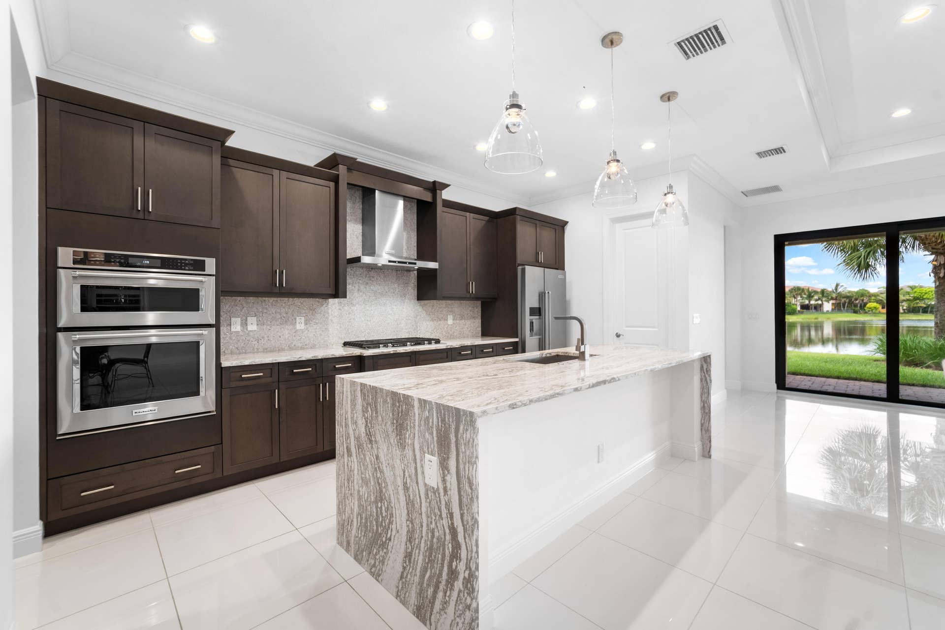 11120 NW 82ND Place, Parkland, FL 33076 A7_01297