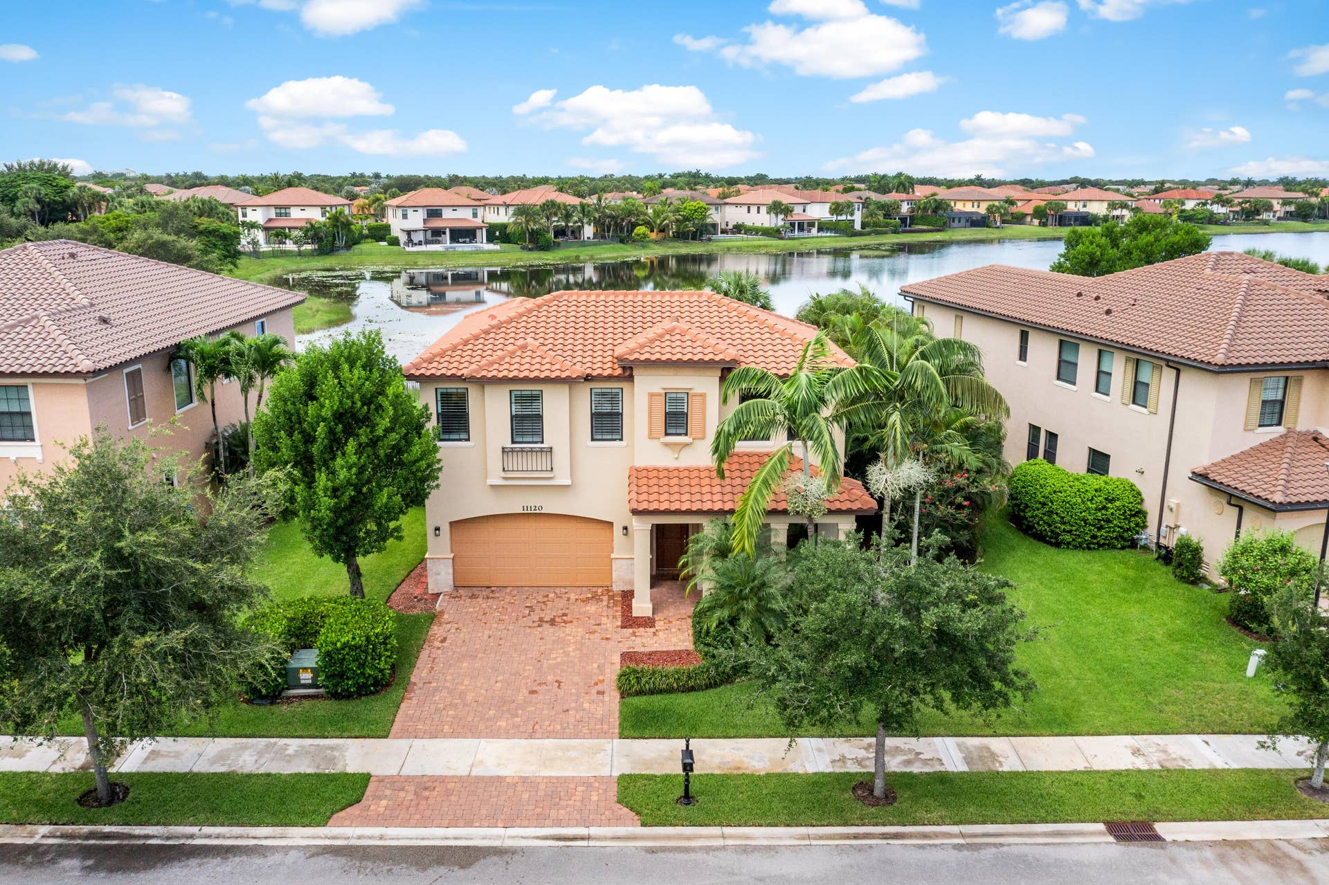 11120 NW 82ND Place, Parkland, FL 33076 A7_01237