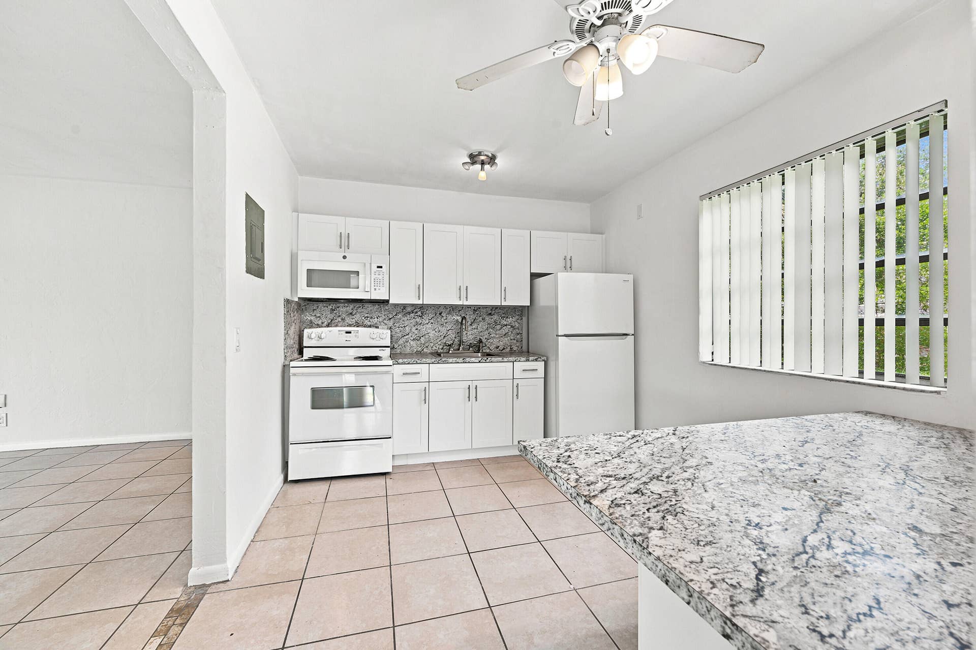 413 SW 24th Avenue, Fort Lauderdale, FL 33312 16_dsc_8726