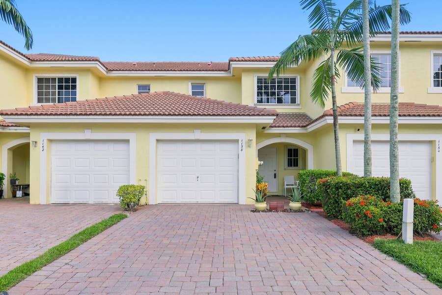 Property photo for 1138 Imperial Lake Road, West Palm Beach, FL