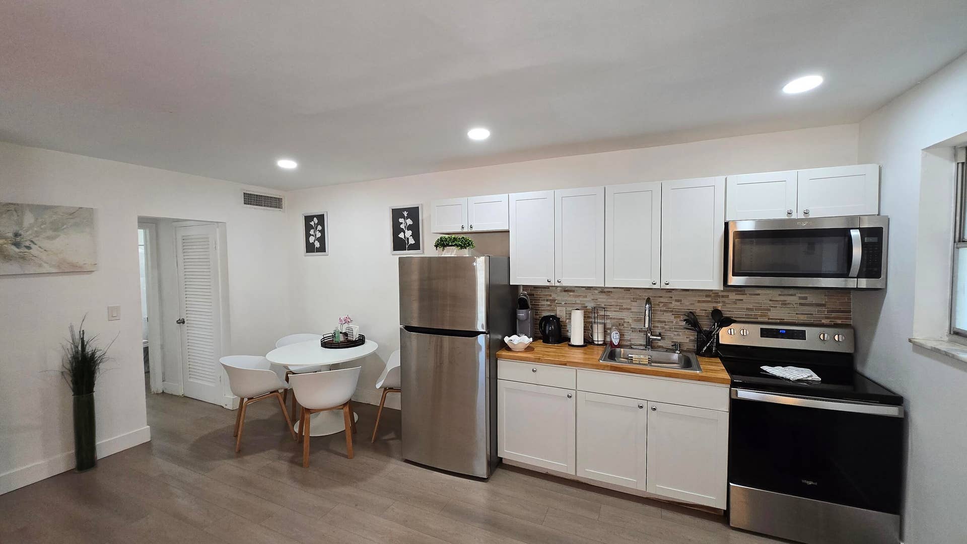 704 NE 8TH Street, #1, Hallandale Beach, FL 33009 20260622_141332