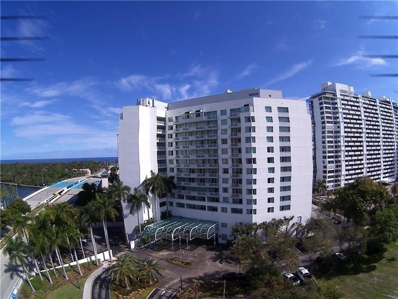 2670 E SUNRISE Boulevard, #301, Fort Lauderdale, FL 33304 Photo 2