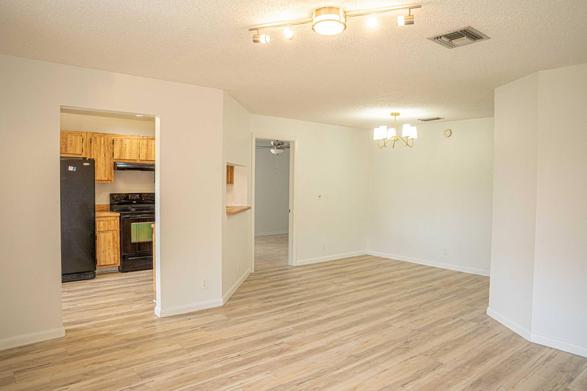 5267 Jog Lane, Delray Beach, FL 33484 DSC00101-HDR (1)